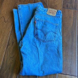 Men’s Levi’s 501s